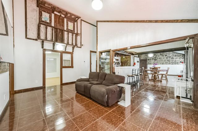 2814 Waypark Drive, Houston, TX 77082