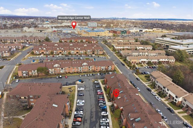 92 Beverly Hill Terrace, Woodbridge Proper, NJ 07095