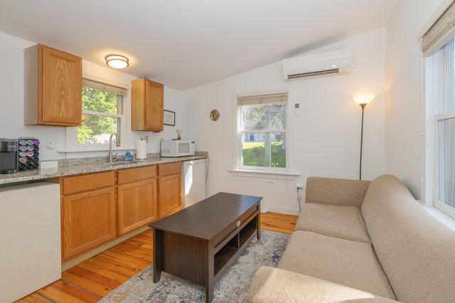 300 Ferry Street, Douglas, MI 49406