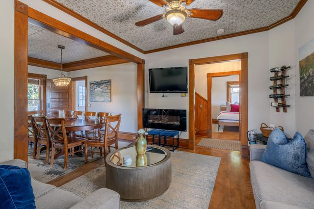 300 Ferry Street, Douglas, MI 49406