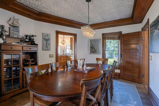 300 Ferry Street, Douglas, MI 49406