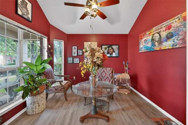 2830 Gospel Drive, Dallas, TX 75237