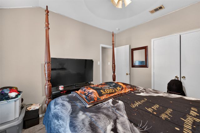 2830 Gospel Drive, Dallas, TX 75237
