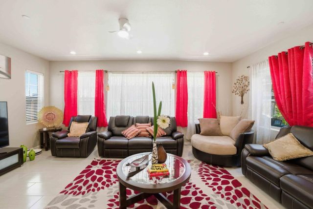 741 Baxter Way, Gilroy, CA 95020