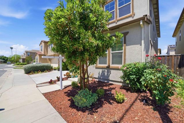 741 Baxter Way, Gilroy, CA 95020
