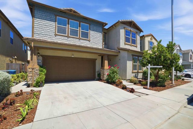 741 Baxter Way, Gilroy, CA 95020