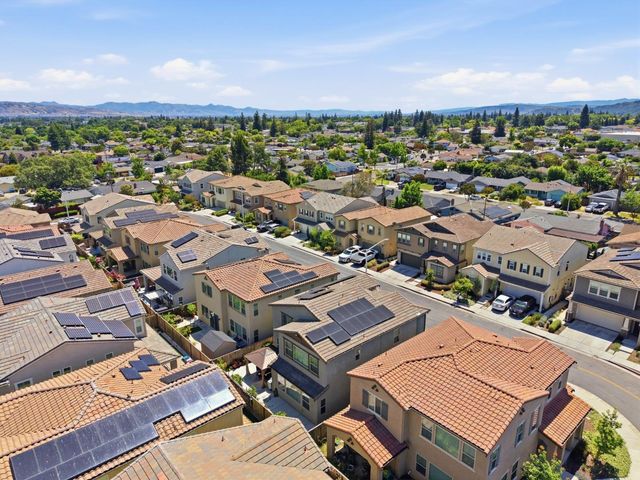 741 Baxter Way, Gilroy, CA 95020