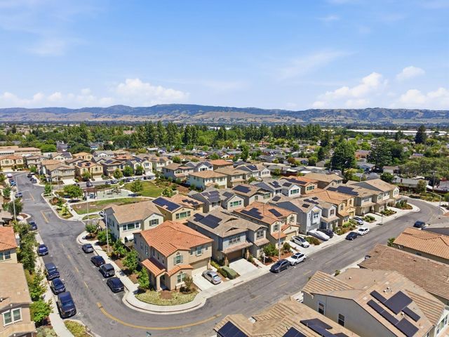 741 Baxter Way, Gilroy, CA 95020