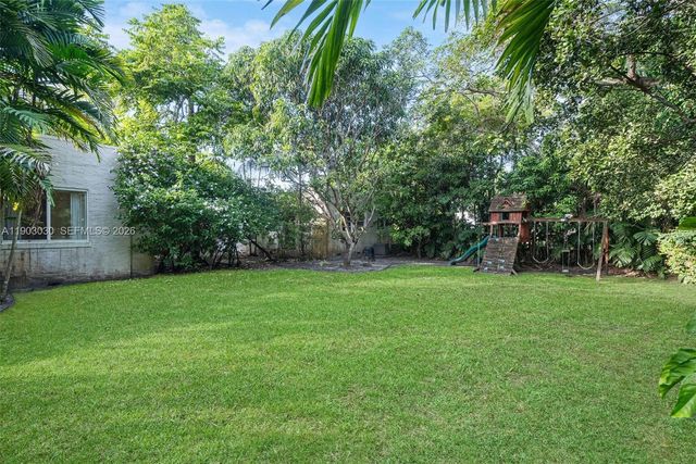 721 Majorca Ave, Coral Gables, FL 33134