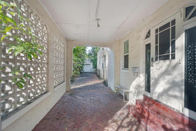721 Majorca Ave, Coral Gables, FL 33134