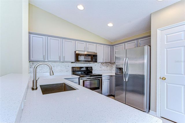 6029 SWEET WILLIAM TERRACE, Land O Lakes, FL 34639