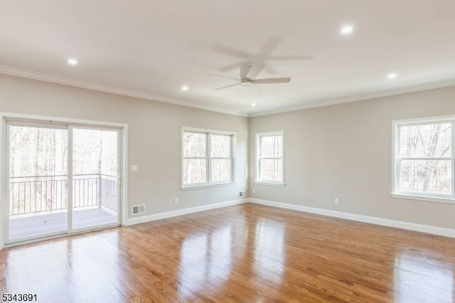 5 Frank Ave, Sayreville Boro, NJ 08872