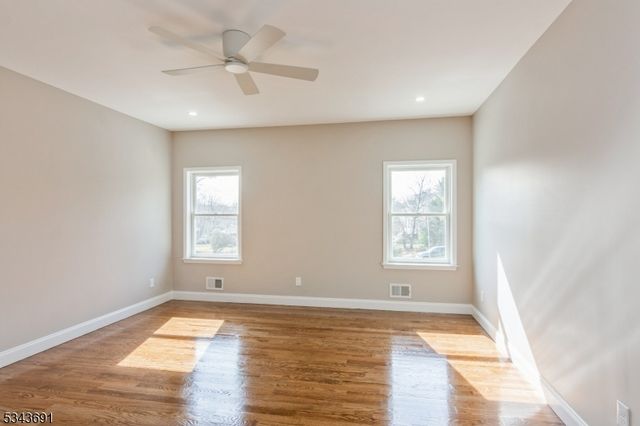 5 Frank Ave, Sayreville Boro, NJ 08872