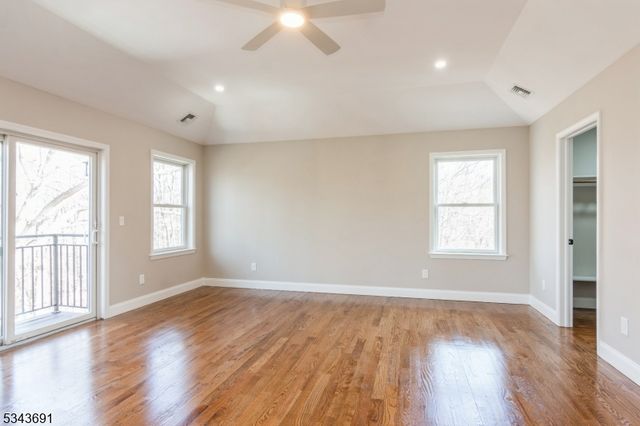 5 Frank Ave, Sayreville Boro, NJ 08872