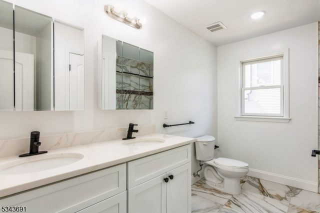 5 Frank Ave, Sayreville Boro, NJ 08872