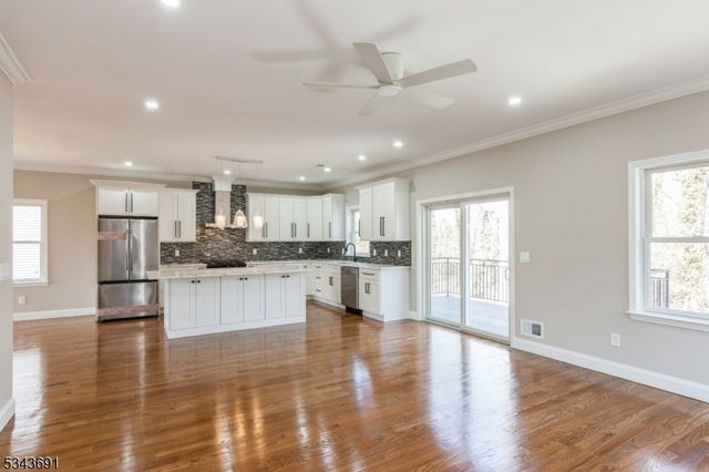 5 Frank Ave, Sayreville Boro, NJ 08872