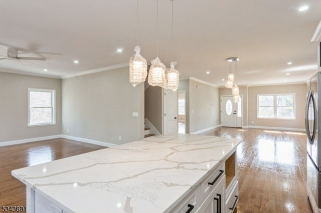 5 Frank Ave, Sayreville Boro, NJ 08872