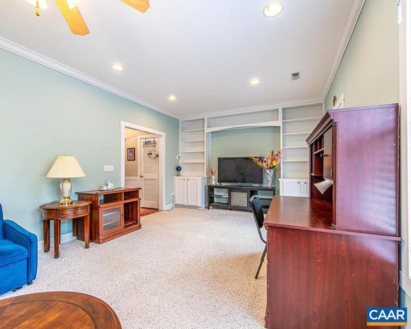 270 REMINGTON PL, Charlottesville, VA 22903