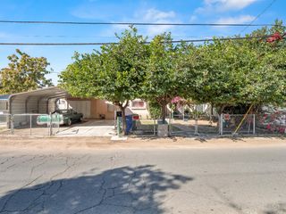 128 S Willow Avenue, Fresno, CA 93727