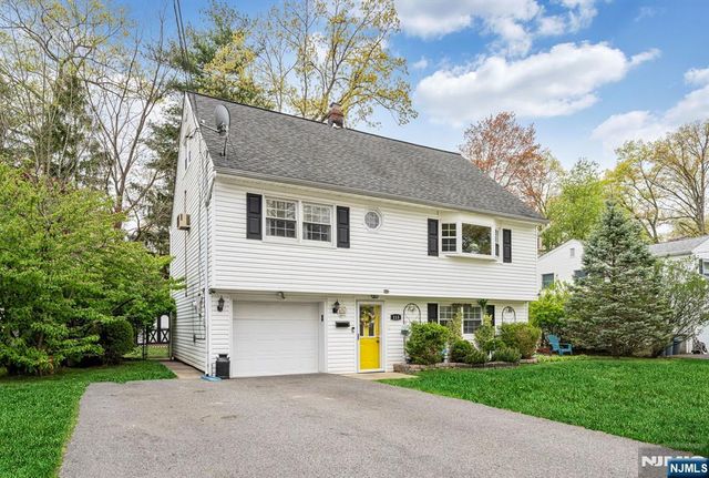 115 Claremont Terrace, Wayne, NJ 07470