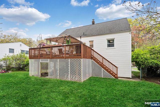 115 Claremont Terrace, Wayne, NJ 07470