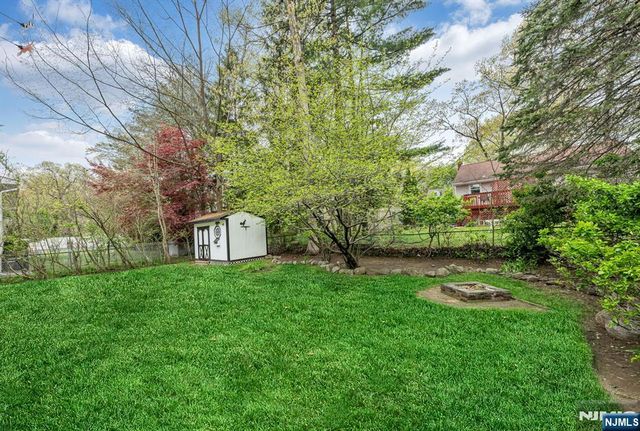 115 Claremont Terrace, Wayne, NJ 07470