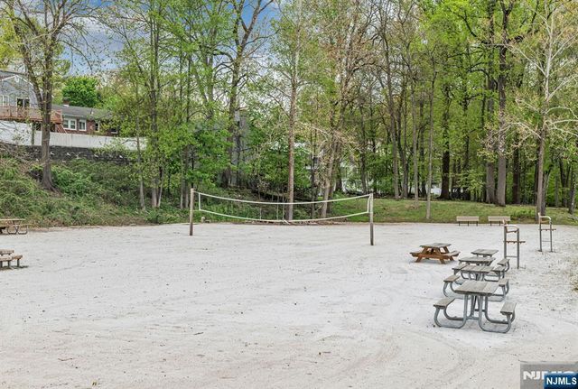 115 Claremont Terrace, Wayne, NJ 07470
