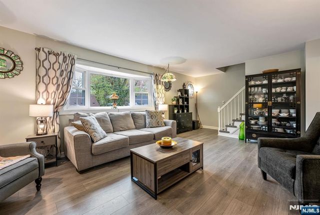 115 Claremont Terrace, Wayne, NJ 07470