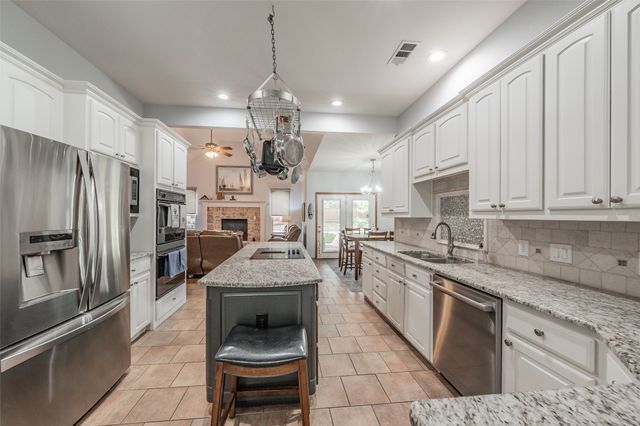 6013 Gateridge Drive, Flower Mound, TX 75028