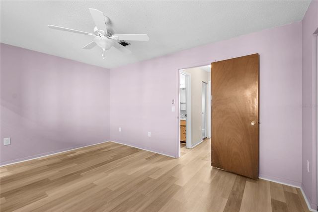 5603 80TH STREET N 512, St Petersburg, FL 33701