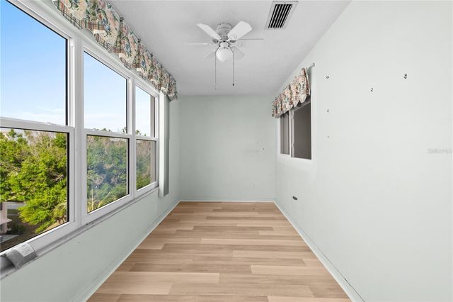 5603 80TH STREET N 512, St Petersburg, FL 33701