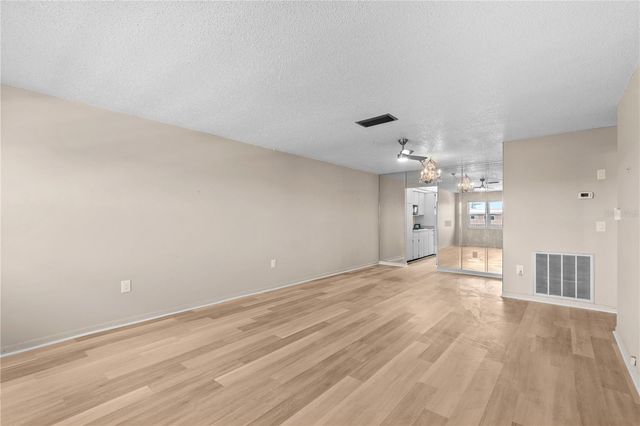 5603 80TH STREET N 512, St Petersburg, FL 33701