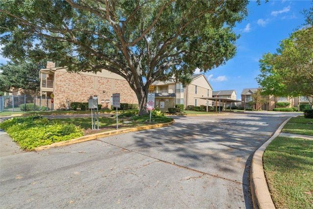 1515 Sandy Springs Road 1808, Houston, TX 77042