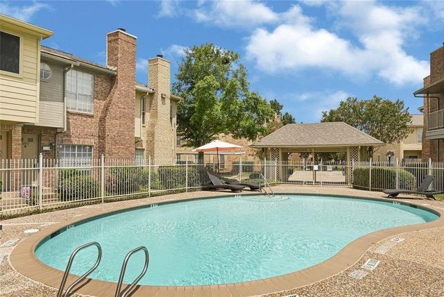 1515 Sandy Springs Road 1808, Houston, TX 77042