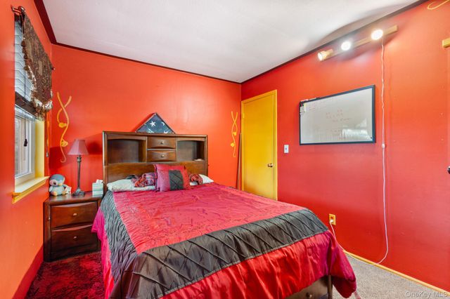 43 Nimitz Avenue, Brentwood, NY 11717