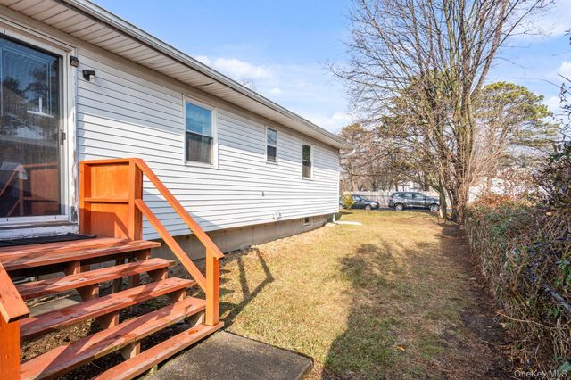 43 Nimitz Avenue, Brentwood, NY 11717