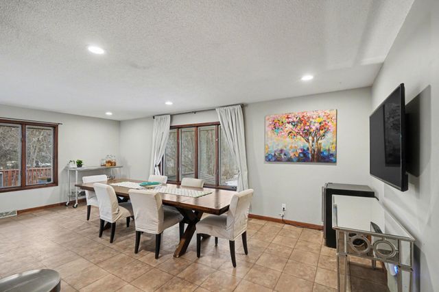 31660 N Lakes Trail, Lindstrom, MN 55045