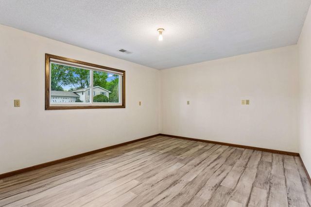 7360 Pinetree Lane NE, Fridley, MN 55432