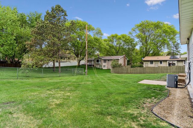 7360 Pinetree Lane NE, Fridley, MN 55432