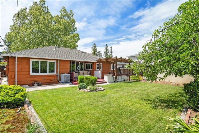 2112 Harmil Way, San Jose, CA 95125