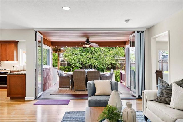 2112 Harmil Way, San Jose, CA 95125