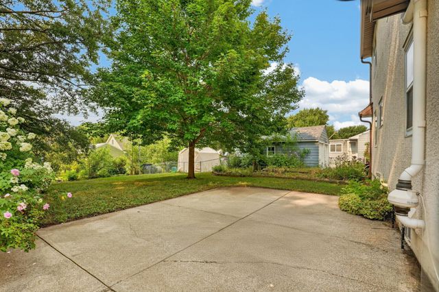 2008 Zircon Lane, Eagan, MN 55122