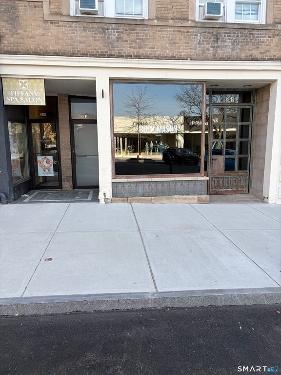 351 Greenwich Avenue 3, Greenwich, CT 06830