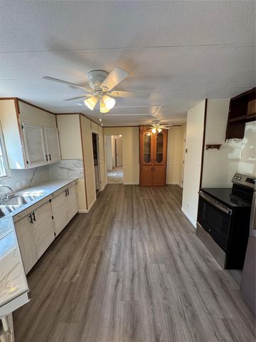 2010 Spring Court A, Azle, TX 76020