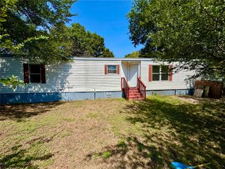 2010 Spring Court A, Azle, TX 76020