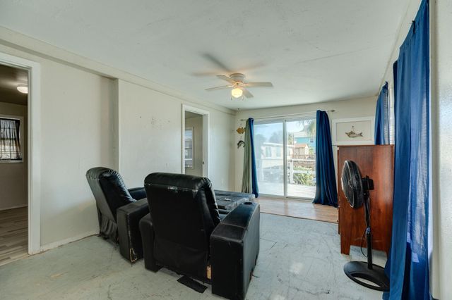 218 Coral Court, Surfside Beach, TX 77541