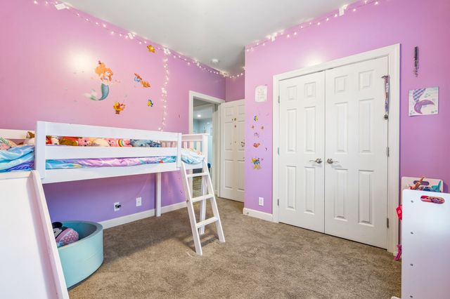 592 Twin Oak Dr, Murfreesboro, TN 37130