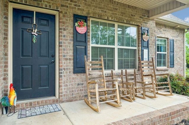 592 Twin Oak Dr, Murfreesboro, TN 37130