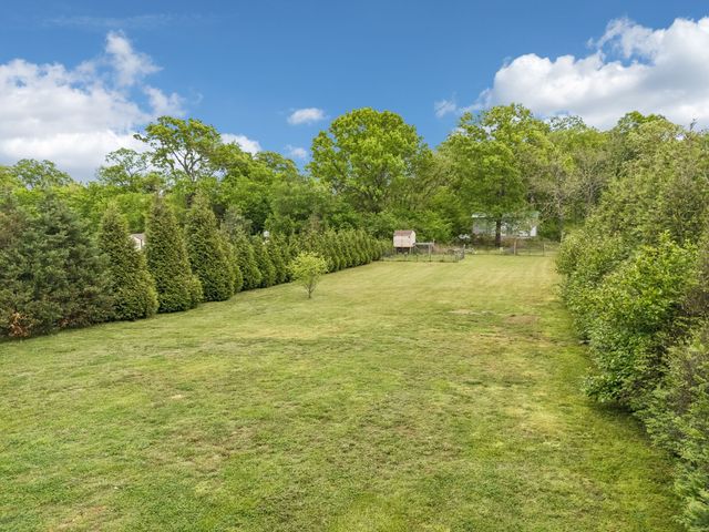 592 Twin Oak Dr, Murfreesboro, TN 37130