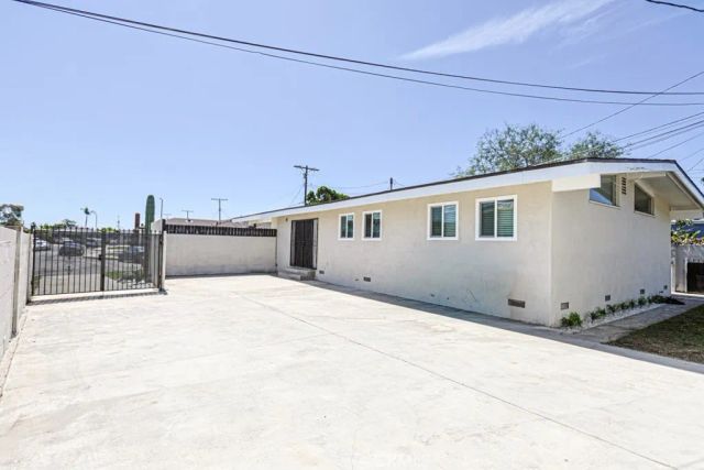15723 Bonsallo, Gardena, CA 90247